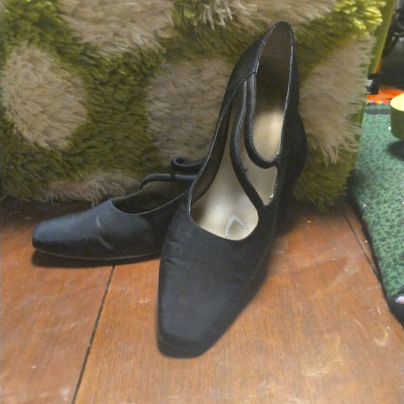 Microfiber black pumps US 11 - Picture 1 of 2